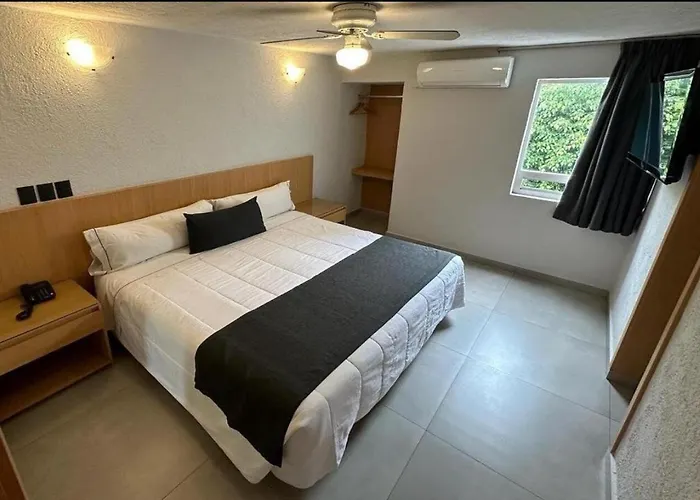Hotel Emperador Centro Guadalajara Y Remodelado