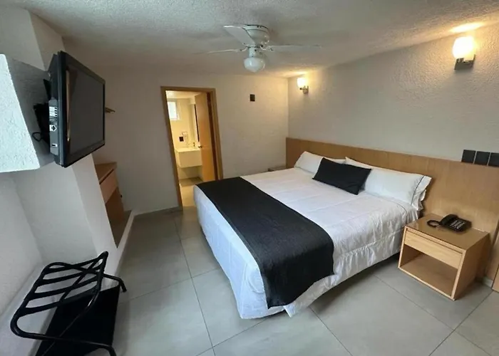 Hotel Emperador Centro Guadalajara Y Remodelado